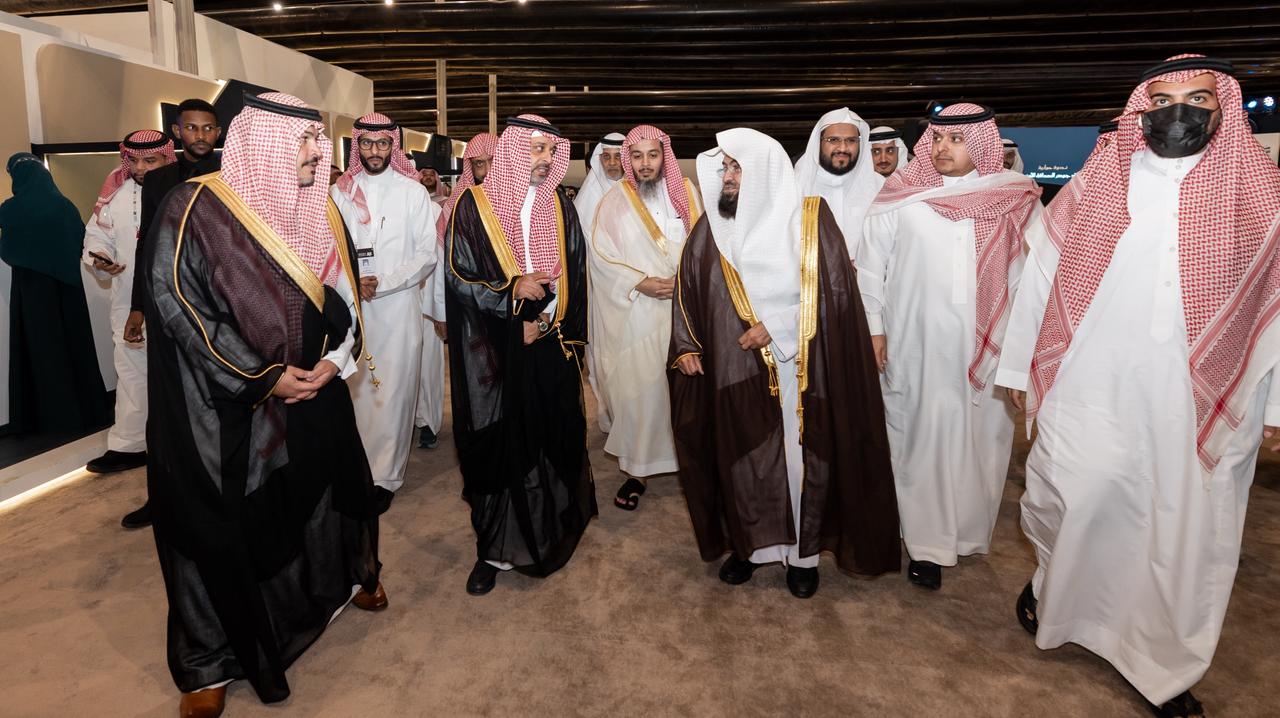 معالي الرئيس يزور معرض الرياض الدولي للكتاب 